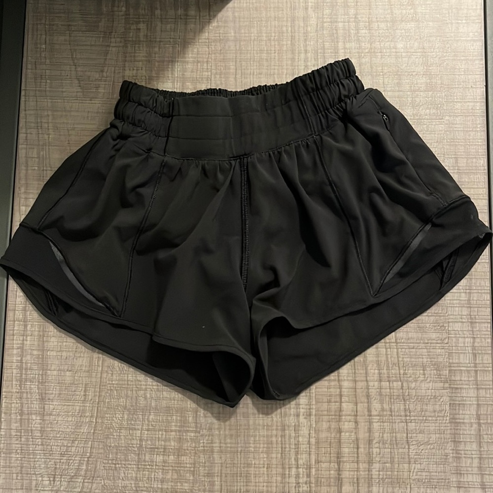 Lululemon Hotty Hot Shorts